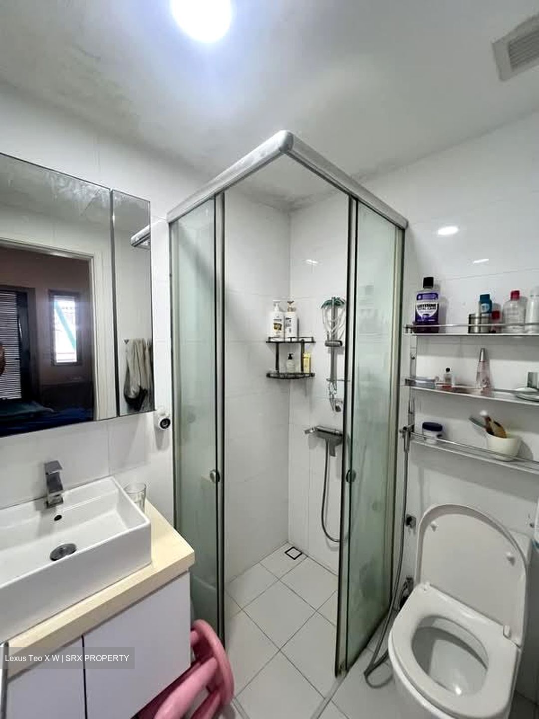#1 Suites (D14), Apartment #563339541
